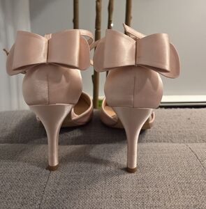Elegant Pink Bow Heels
